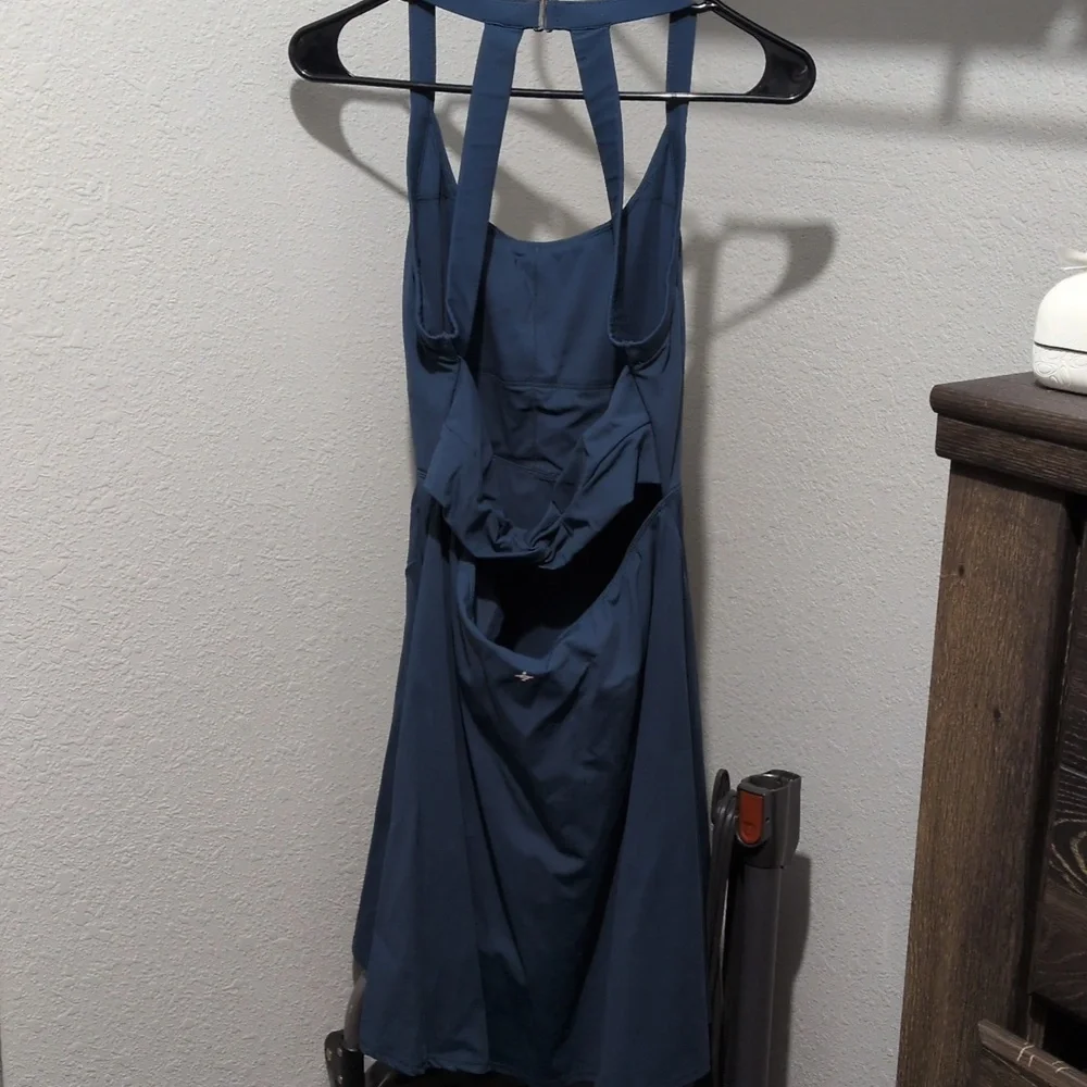 Halara Twist Back Active Dress Easy Peezy Longer Length D-F Cup Sz L Teal Blue - Picture 12 of 12
